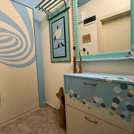 Sea Breeze Apartment